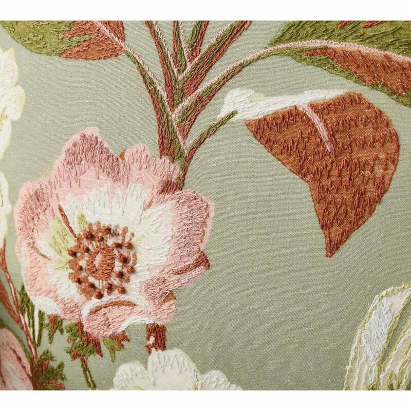 Pottery Barn Vintage Islands Tropical Floral Emb Cushion Cover 61cm Green image number 1